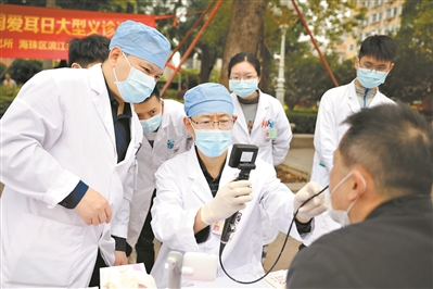 挖耳一時爽 小心招霉菌