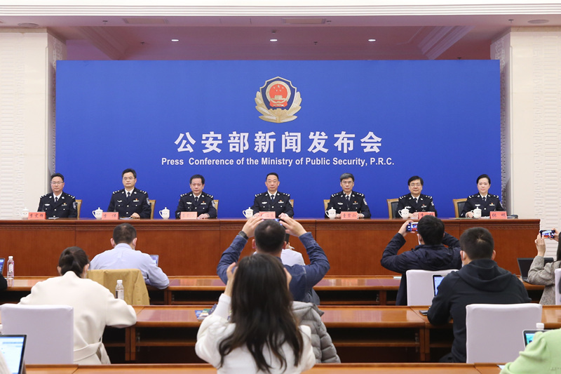 公安部:開展“護(hù)校安園”專項(xiàng)行動(dòng) 涉校刑事案件連續(xù)8年下降