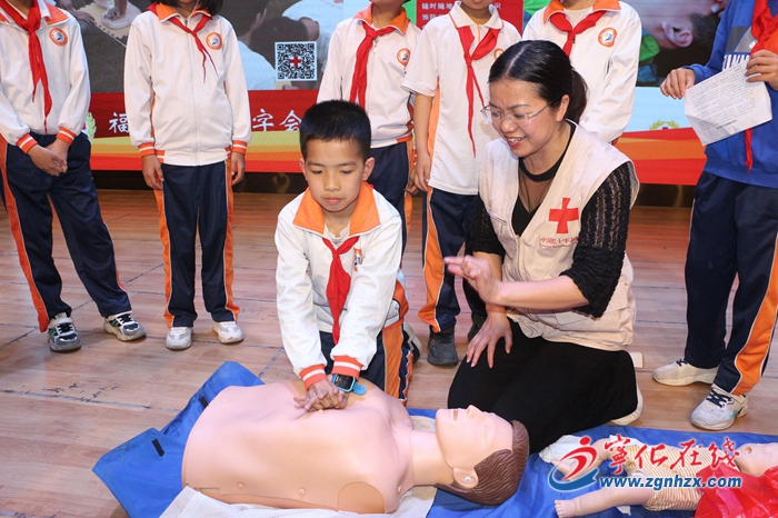 寧化:應急救護技能培訓進校園