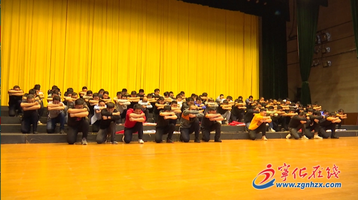 情景交響音詩《風展紅旗如畫》開始復排