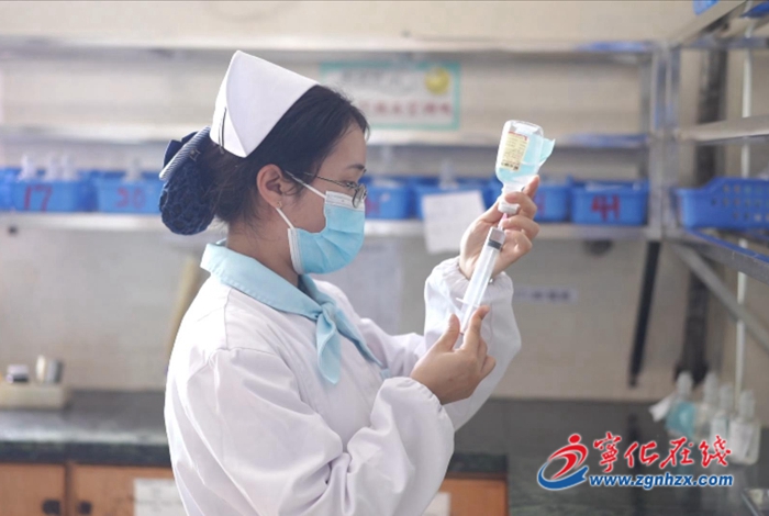 護士節，記者帶你探訪兒科護士工作日常