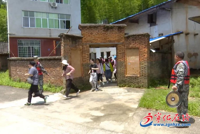 寧化開展應(yīng)急救援綜合演練