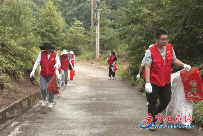 城南鎮：維護景區環境，志愿者在行動