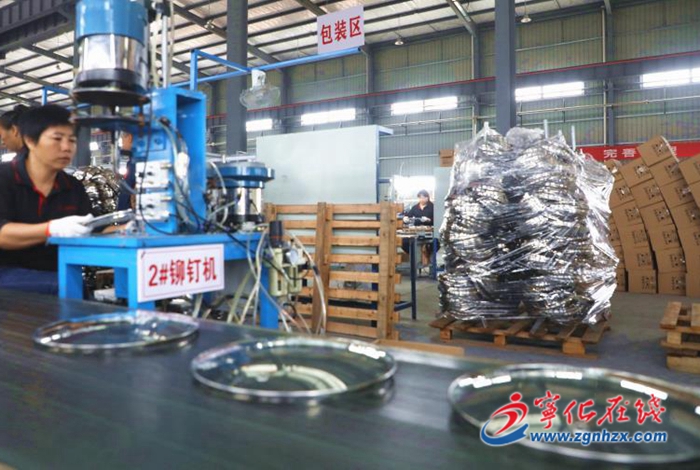 寧化：趕訂單 忙生產