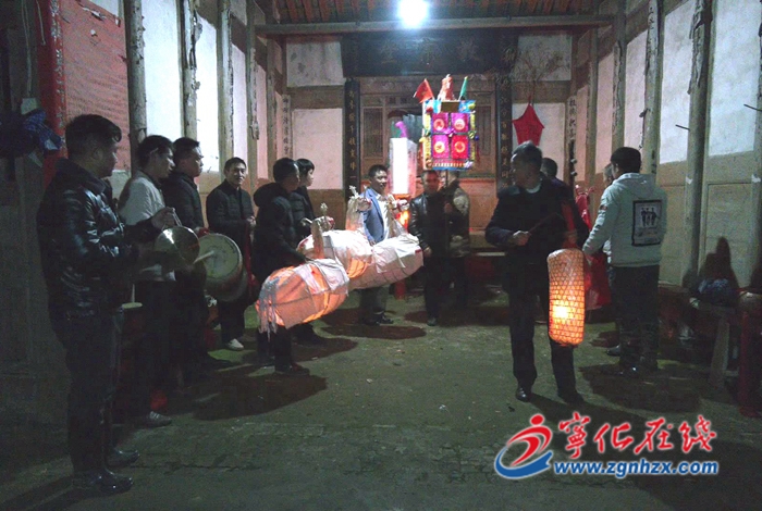 治平畬族鄉(xiāng)：鑼鼓花燈鬧新春