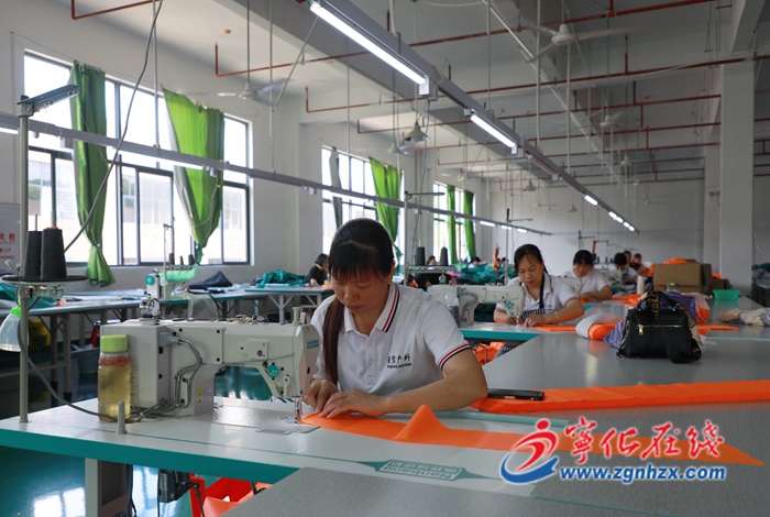 戶外用品產銷兩旺