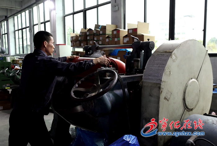 深學爭優 敢為爭先 實干爭效|寧化濟村：當好服務“店小二”，護航企業“開門紅”！