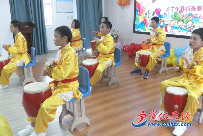 寧化縣關工委到特殊教育學校開展六一慰問