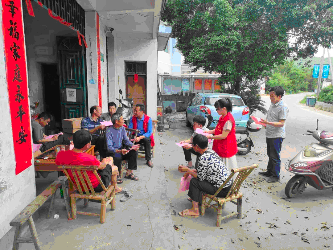 紅白理事會“理”出文明新風尚