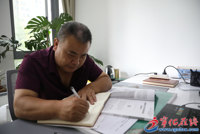 徐景明：守望鄉村教育不言悔