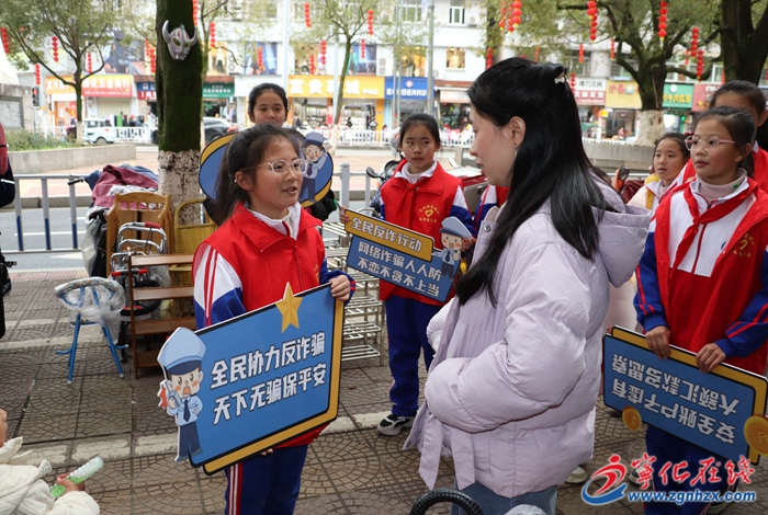 寧化:開展學(xué)雷鋒志愿服務(wù)活動