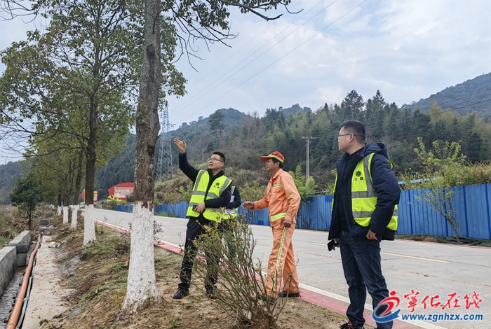 縣交通運輸局 開展農村公路“徒步日”專項養護檢查工作