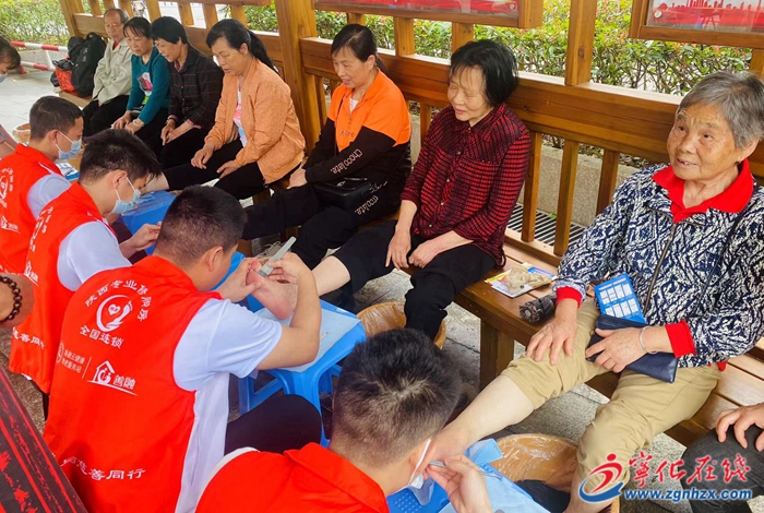 翠江鎮舉辦“鄰里相伴,幸福助老”主題活動