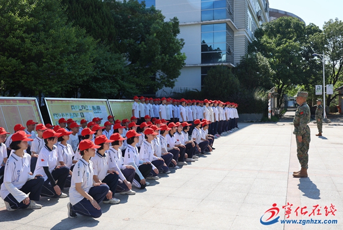 寧化一中:加強國防教育 厚植愛國情懷