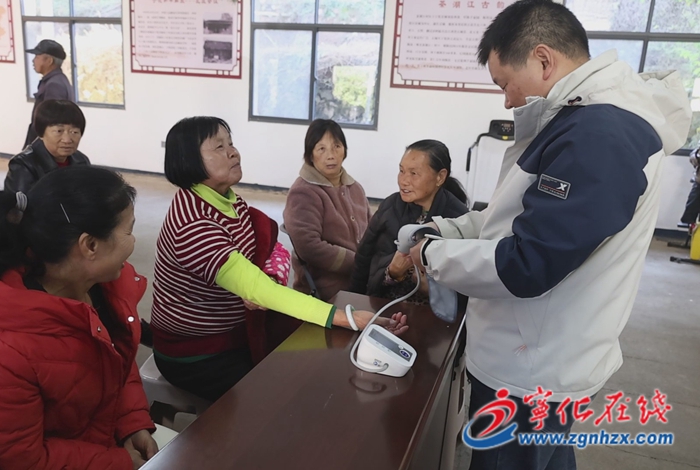 城郊鎮：健康科普進鄉村 講座暖心護民生