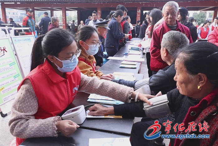 寧化縣開(kāi)展“12·5”國(guó)際志愿者日主題活動(dòng)