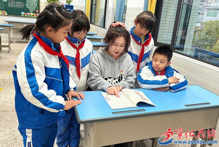 黨建品牌輝映教育征程!寧化這所小學發揮黨員先鋒模范作用