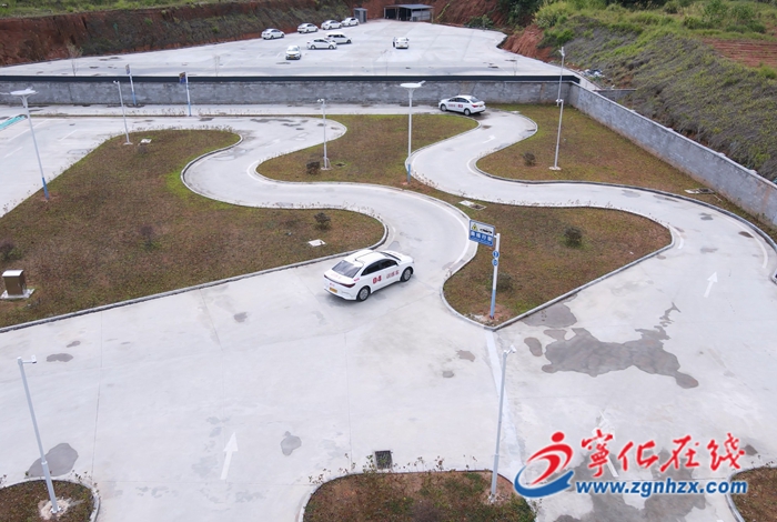 寧化：暑期學車持續升溫 高中畢業生成駕考“主力軍”